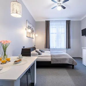  Hotel apartamentowy Smooth Elegant Old Town Polska